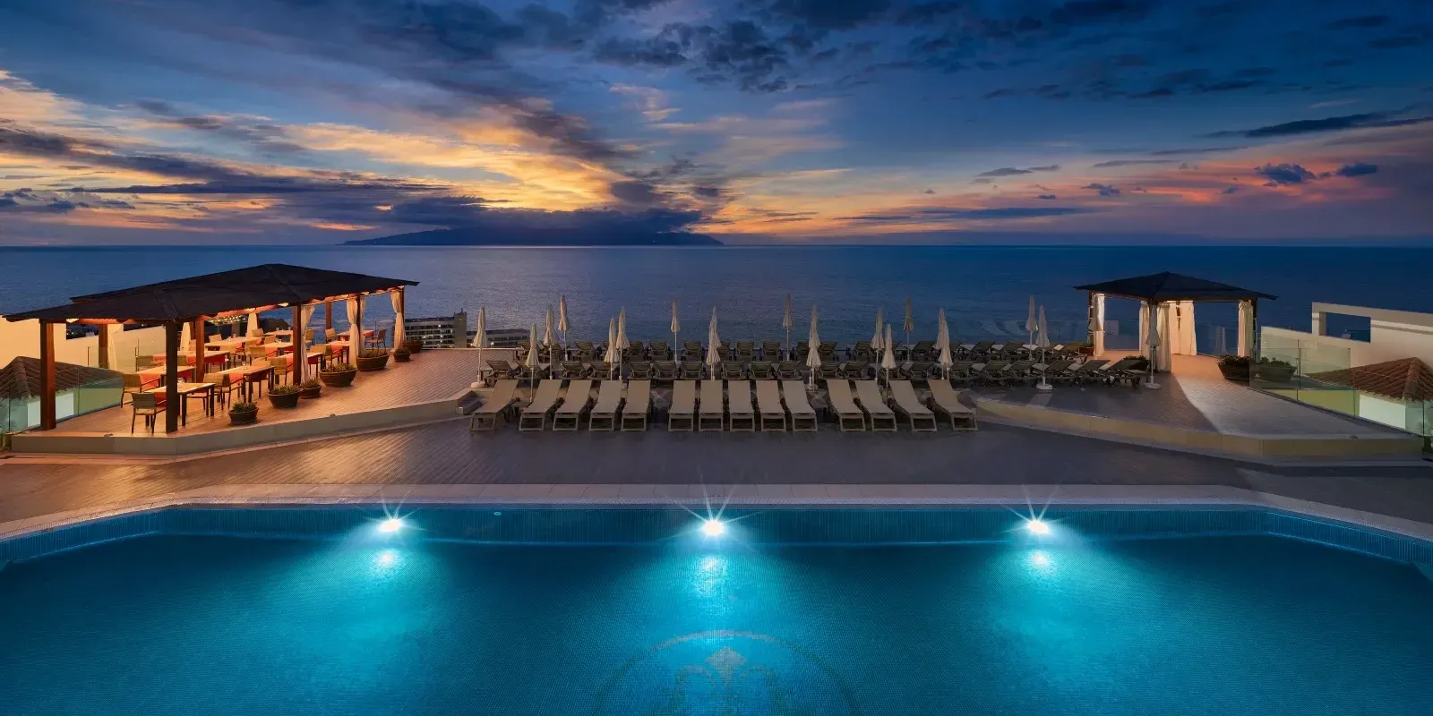 Background Rewards Royal Sun Resort Acantilado de los Gigantes Background Rewards Royal Sun Resort Acantilado de los Gigantes